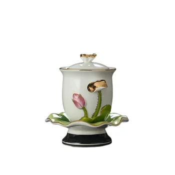 Изысканный керамический набор для подношения Будды с тисненой золотой чашкой для воды, вазой, белым лотосом, украшением для подношения Будды
